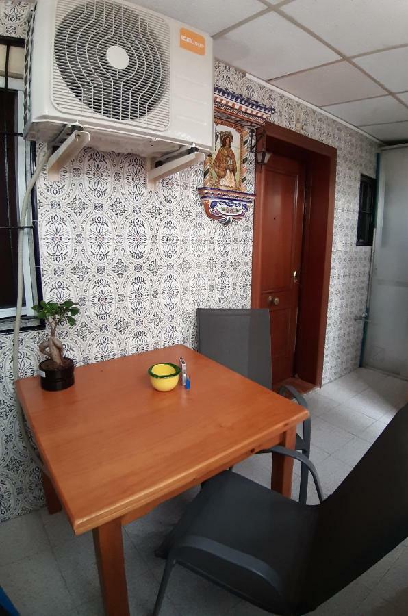 Fresh & Clean Room Sevilla Exterior foto
